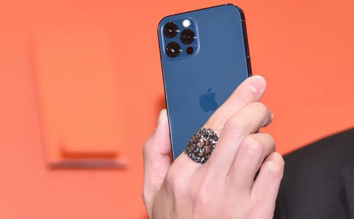 矿区苹果手机维修分享iPhone12系列重启方法教程 